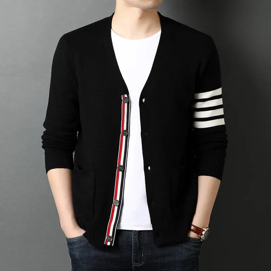 Fashion Knitted Placed Stripe Men Cardigan Sweater